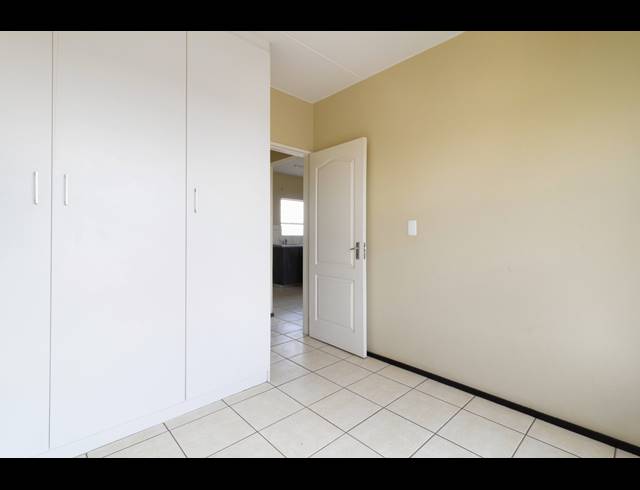 2 BEDROOM APARTMENT FOR SALE IN HONEYPARK